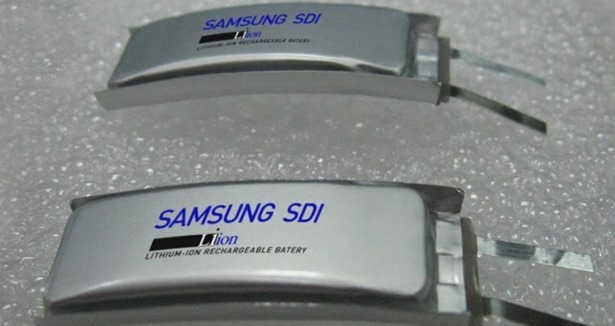 Samsung'tan kavisli batarya