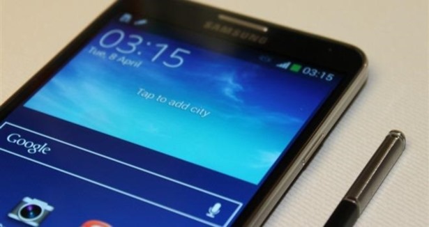 Samsung'da Galaxy Note 4 sürprizi