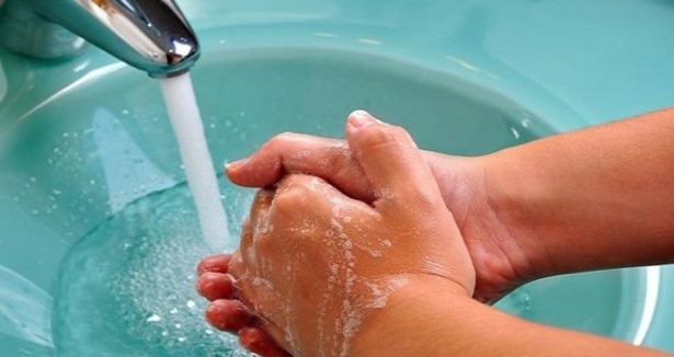 Elleri sık yıkamak hastalıktan koruyor