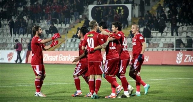 Sivasspor zorlanmadı