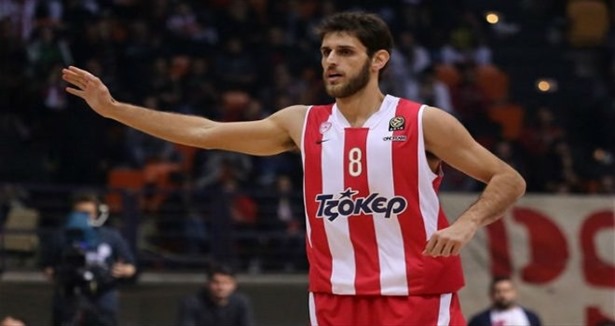 Anadolu Efes to sign with Greek forward, Greek med