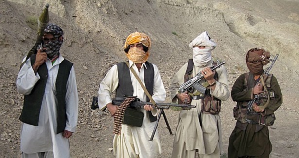 Afganistan'daki çatışmalarda 20 Taliban öldü