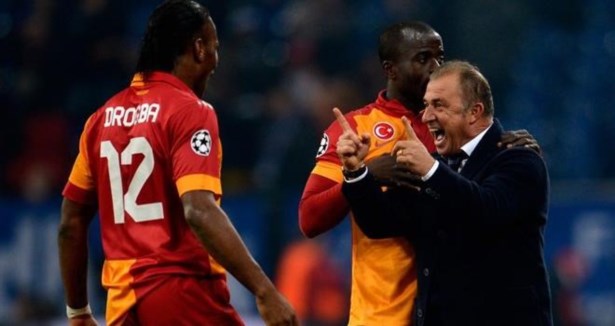 Terim ve Drogba zirvede