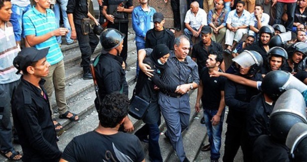 Mısır'da 84 darbe karşıtı serbest