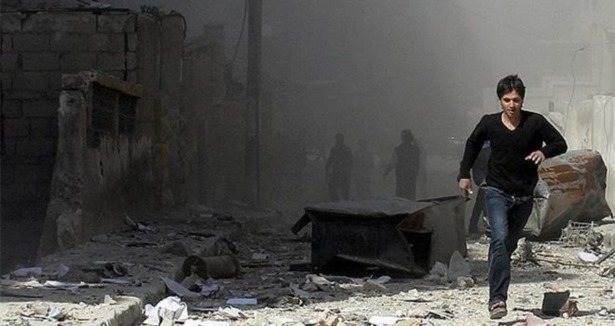 Suriye'de yine 'varil' bombası