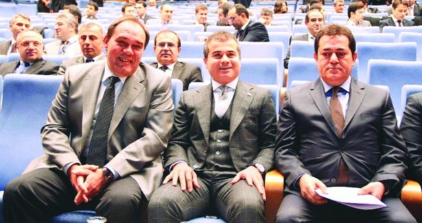 Profesyoneller amatörlerden ayrılacak