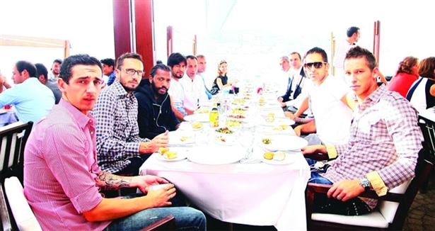 Beşiktaş Fener''i uzaktan vuracak