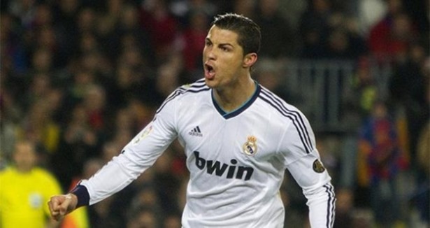 "Ronaldo hiçbir yere gitmiyor"