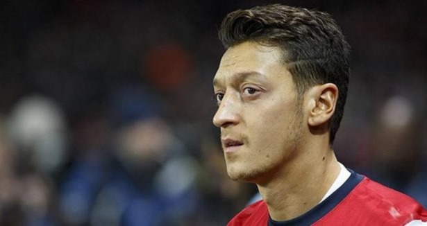 Mesut Özil sert çıktı