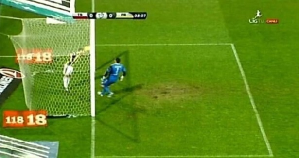 Top çizgiyi geçti mi?