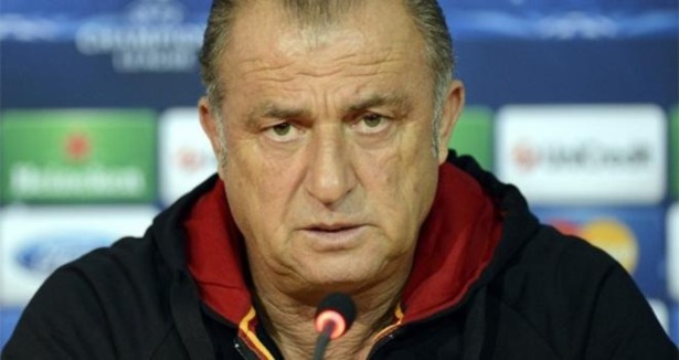 Fatih Terim'e 'Divan Kurulu Beratı'