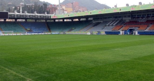 Yeni Rize şehir stadyumu sınıfı geçti