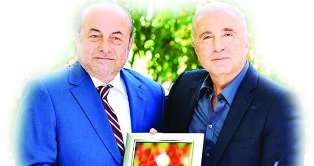 Heykeli dikilecek adam FATİH TERİM''dir