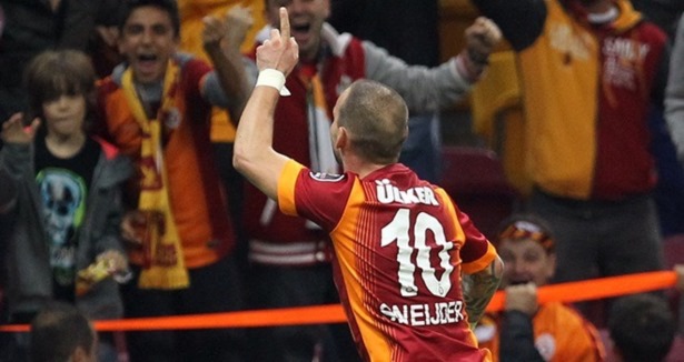 Galatasaray'ı bekleyen büyük tehlike! Sneijder...