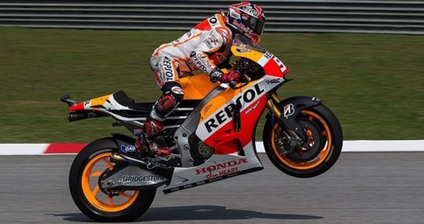 Marquez'den 12. zafer