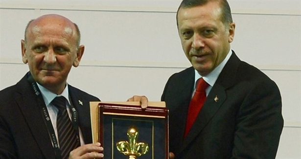 Erdoğan'a Bosna'dan 'Altın Zambak' ödülü 