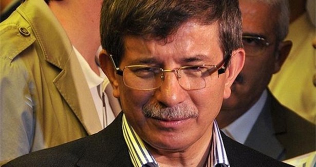 Davutoğlu mevkidaşları ile bir araya geldi 