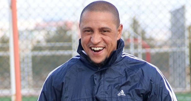 Roberto Carlos artık resmen teknik direktör!