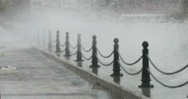 İstanbul'da fırtına uyarısı 