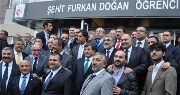 Davutoğlu'ndan Furkan Doğan Yurdu'nu ziyaret