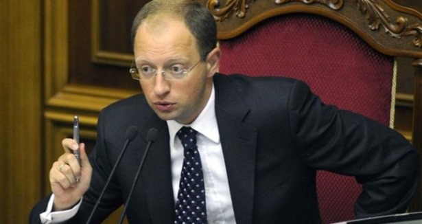 Ukrayna Başbakanı istifa etti