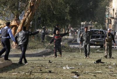 Car bombs rock Baghdad hotels, 36 dead