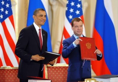 Obama-Medvedev Start-2 anlaşmasını imzaladı