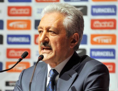 Aydınlar: UEFA, 8 yıl cezayla tehdit etti