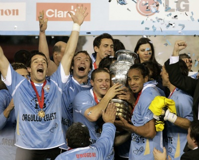 Copa America şampiyonu Uruguay!