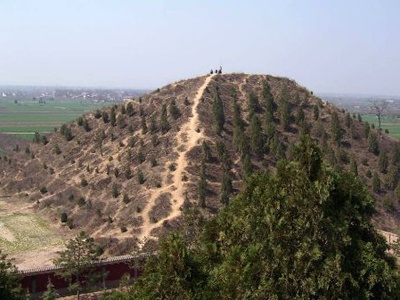 Piramitlerin en eskisini Türkler yapmış