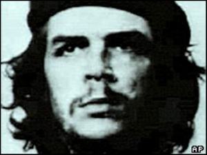 Che infazcısına Kübalı doktor