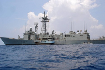 Somali pirates broaden attacks 