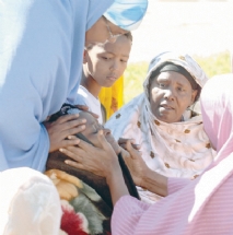 Cinnet getiren Somalili göçmen ailesini katletti  