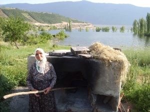 Beydağlılar yarım asırlık anıları hüzünle suya bır