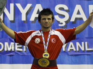 Ahmet Peker, dünya şampiyonu