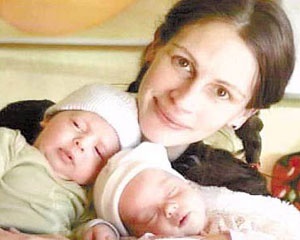 Julia Roberts 3. kez annelik heyecanı yaşadı