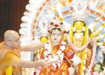 Hindular'ın en renkli festivali