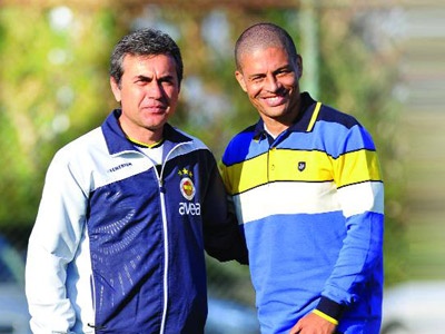 Alex > Aykut Kocaman