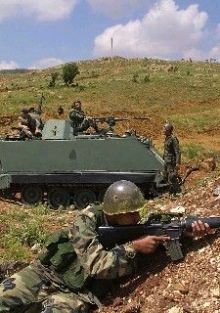Lübnan'a 150 Fransız askeri daha 