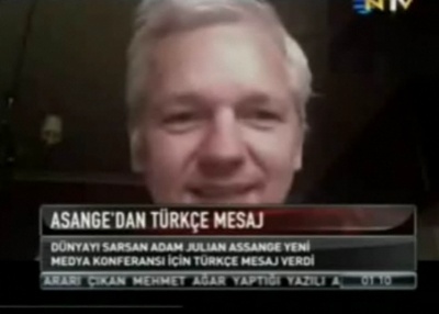 Julian Assange'dan Türkçe mesaj var!