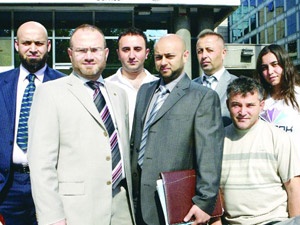 Ayakkabı boyacısına da İngiltere'de oturum var!