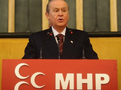 DTP'lilerin istifasına MHP'den onay