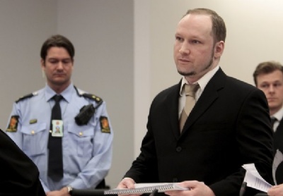 Breivik saldırıları savundu