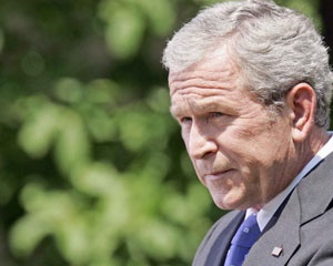 Bush: Irak'tan çekilebiliriz
