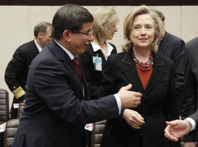 Davutoğlu-Clinton görüşmesi başladı