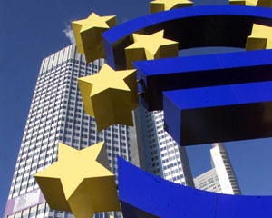 Brüksel'de kritik Euro zirvesi