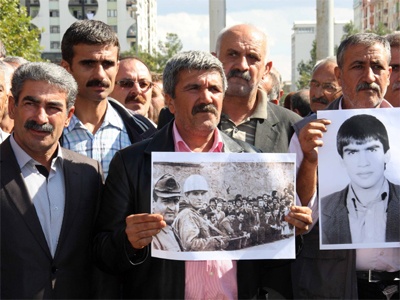 Diyarbakır Cezaevi mağdurları hak arıyor