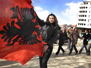 Kosova'da bugün bağımsızlık günü