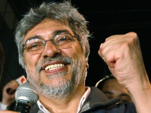 Lugo Latin Amerika'ya  yeni sol lider