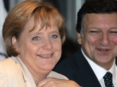 En beğenilen Merkel en az takdir edilen Sarko